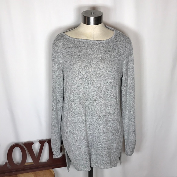 Long sleeve grey medium sweater - Picture 1 of 5